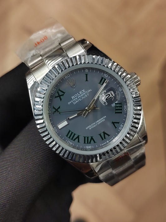 ساعة ديت جست ارقام رومانية - لون مميز