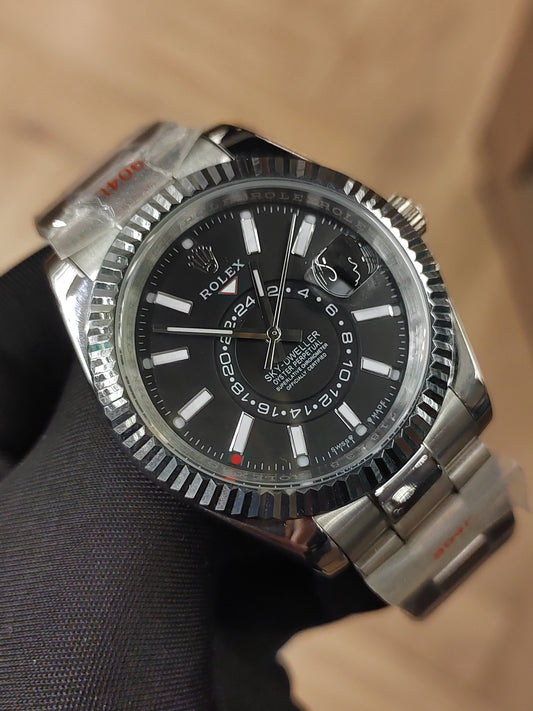 ساعة سكاي دويلر - مينا أسود