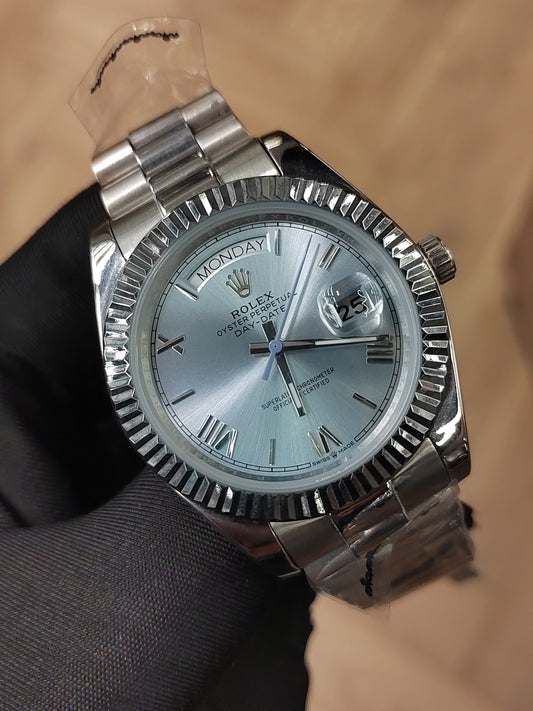 ساعة  داي ديت - لون جديد